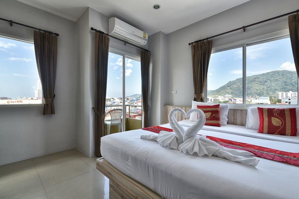 88 Hotel Patong Exterior photo